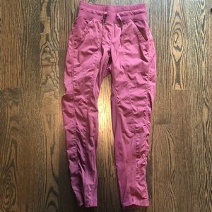 barely ever worn lululemon pants